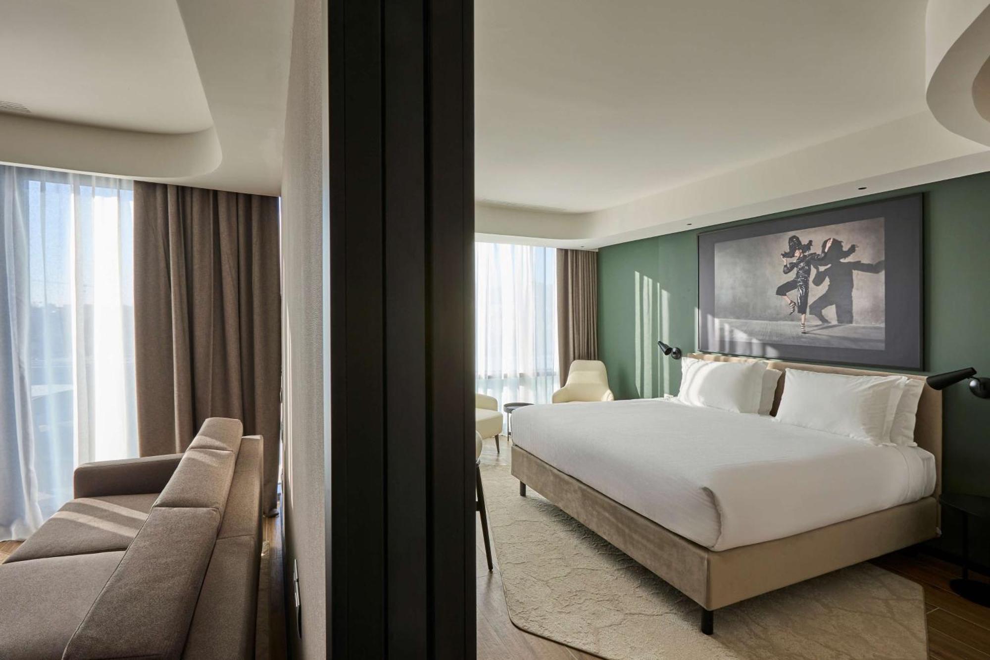 Radisson Blu Hotel, Bergamo Choruslife Exterior foto